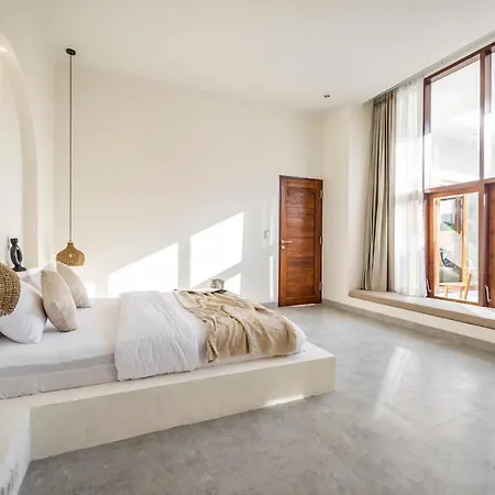 Beach Villas Canggu 300M From Echo Beach Exterior photo