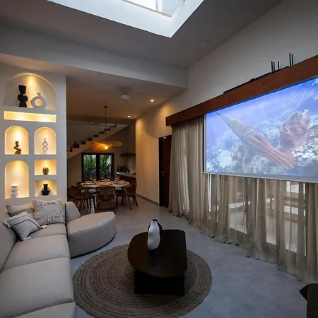 Beach Villas Canggu 300M From Echo Beach Exterior photo