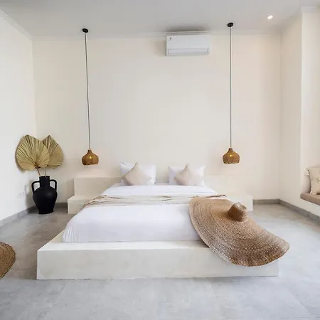 Beach Villas Canggu 300M From Echo Beach Exterior photo