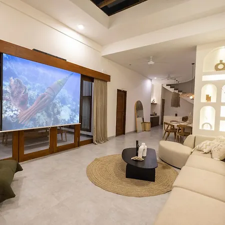 Beach Villas Canggu 300M From Echo Beach Exterior photo
